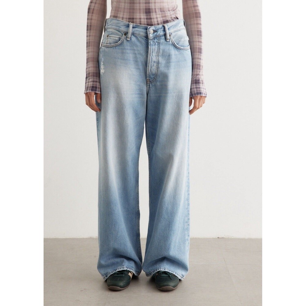Acne Studios 1981 U Jeans in Light Blue Vintage Women’s XS MSRP $670